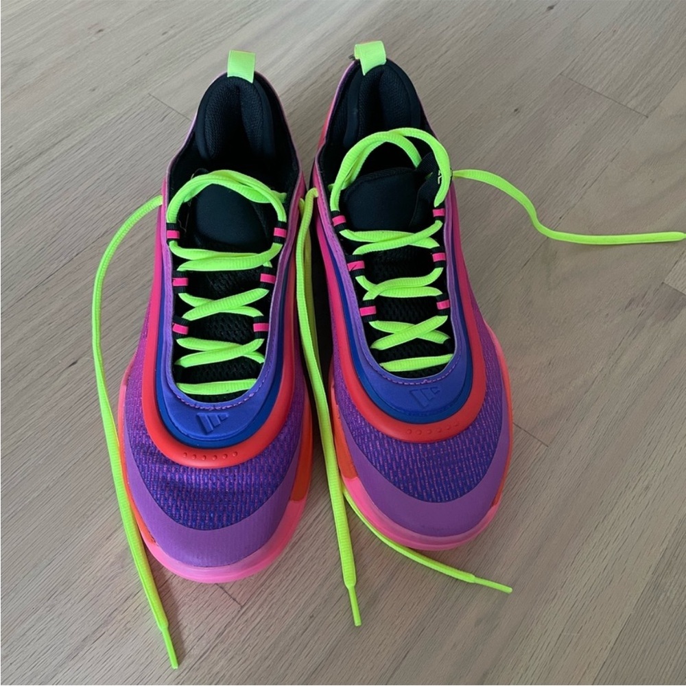Adidas Purple and Pink D.O.N. Issue #6 Sneakers like new - Picture 2 of 14